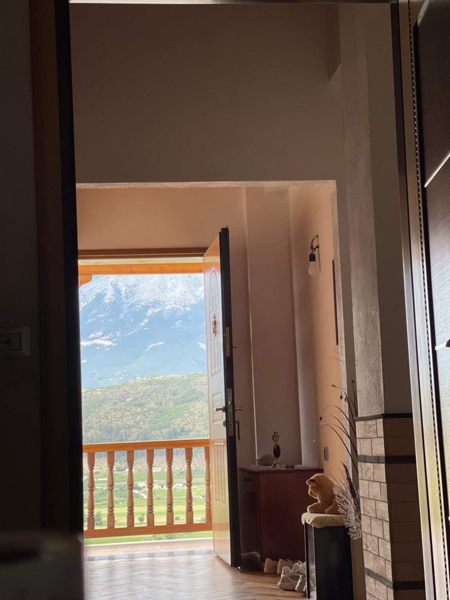 Elsa'S Villa Gjirokaster Luaran gambar